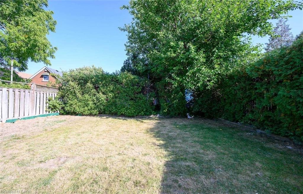 39 Walter Avenue S Property Photo 21