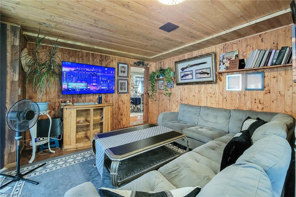 214 Miles Road Property Photo 16