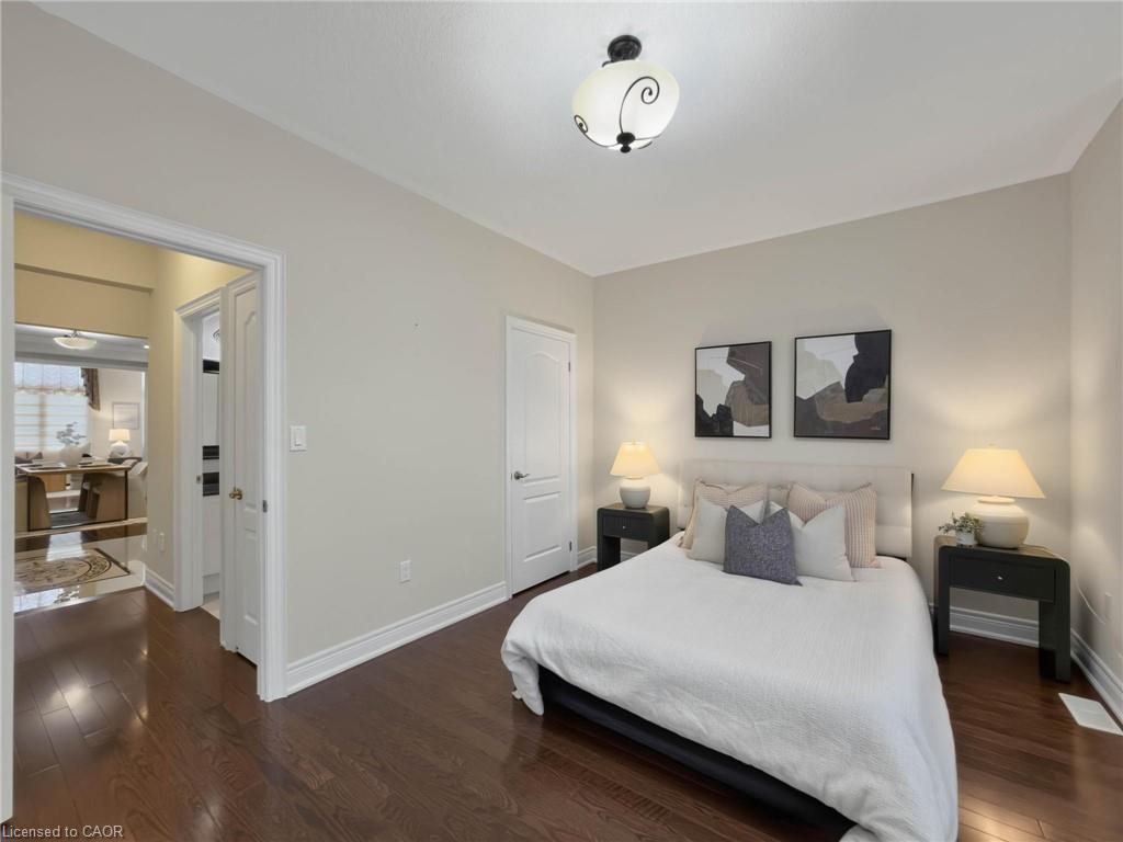 17-3353 Liptay Avenue Property Photo 23