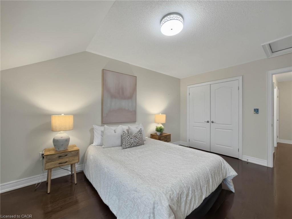 17-3353 Liptay Avenue Property Photo 33