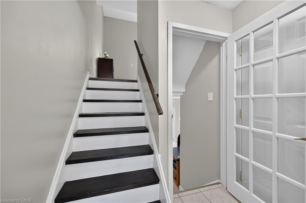 23 Rosedale Court Property Photo 5