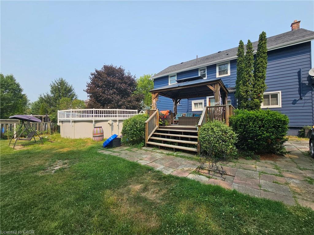 2340 Wilson Street W Property Photo 25