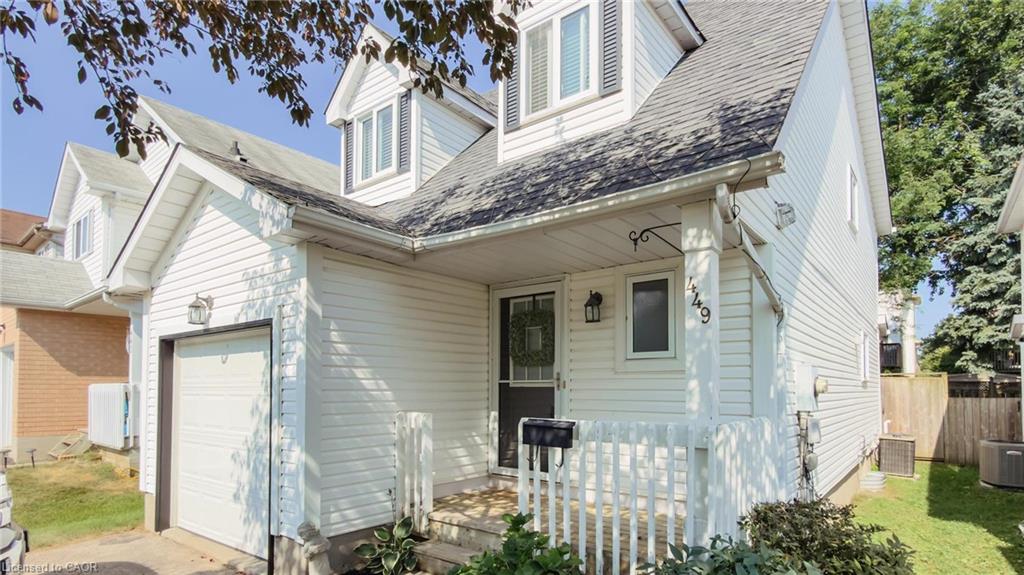 449 Exmoor Street Property Photo 1