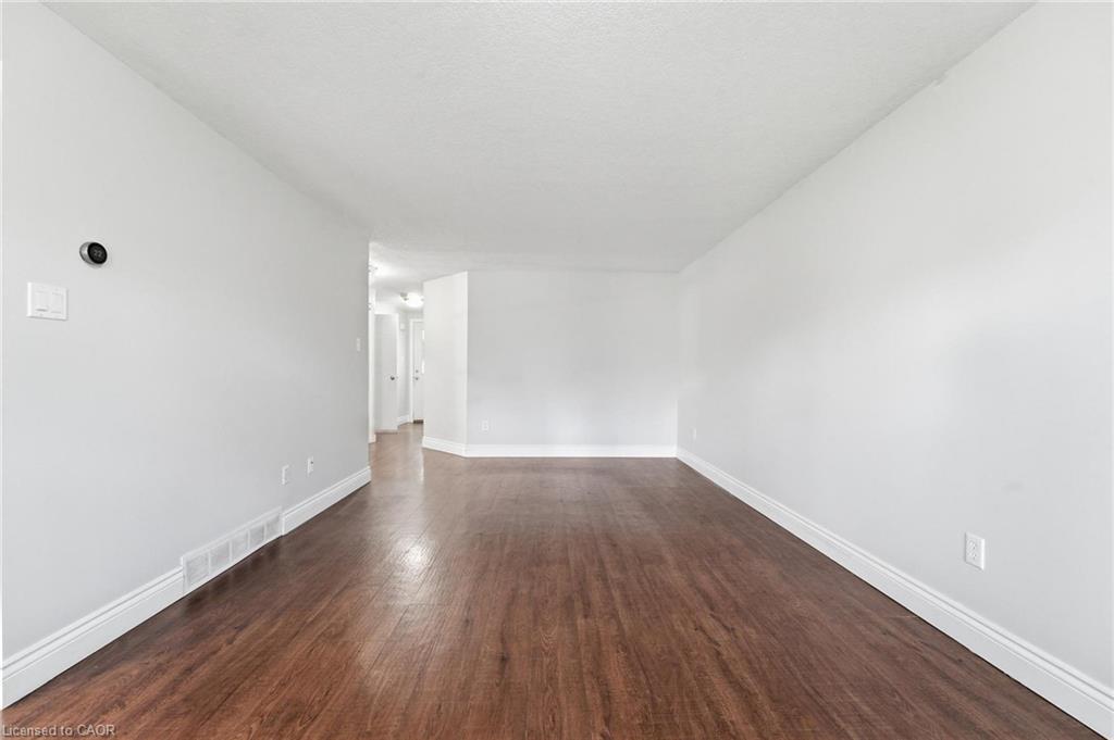 449 Exmoor Street Property Photo 12