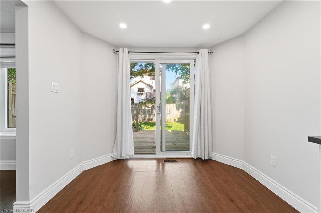 449 Exmoor Street Property Photo 13