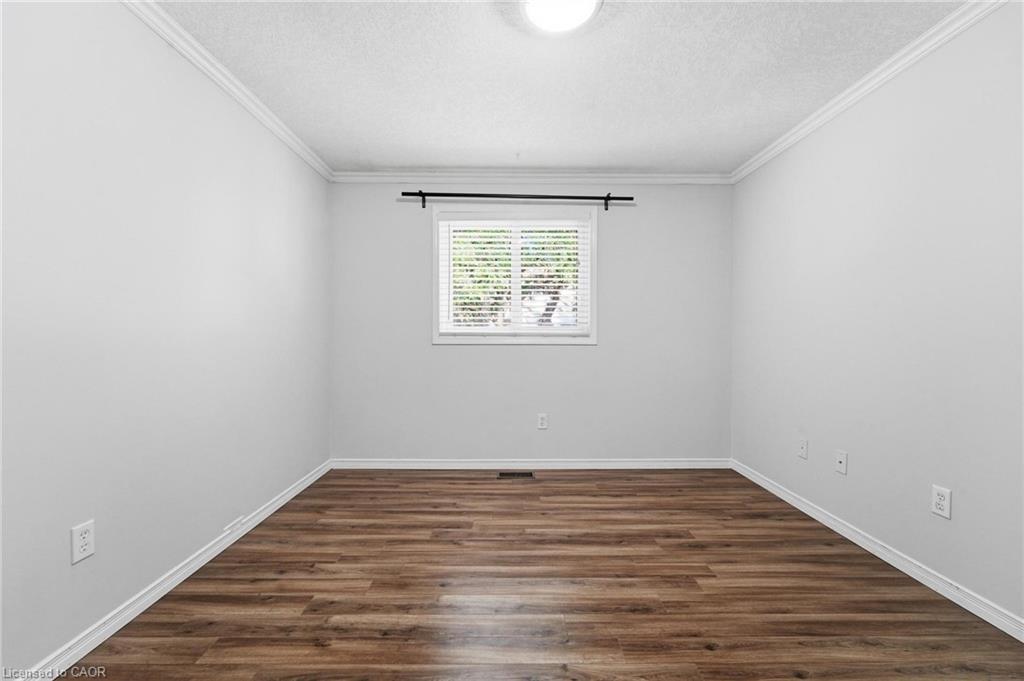 449 Exmoor Street Property Photo 24