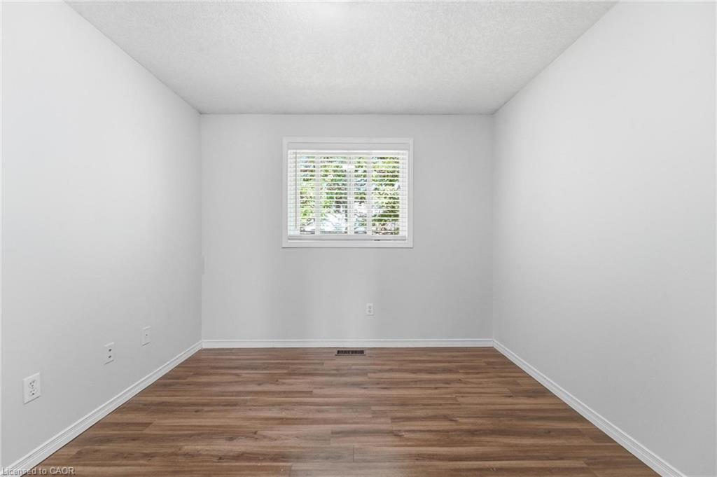 449 Exmoor Street Property Photo 26