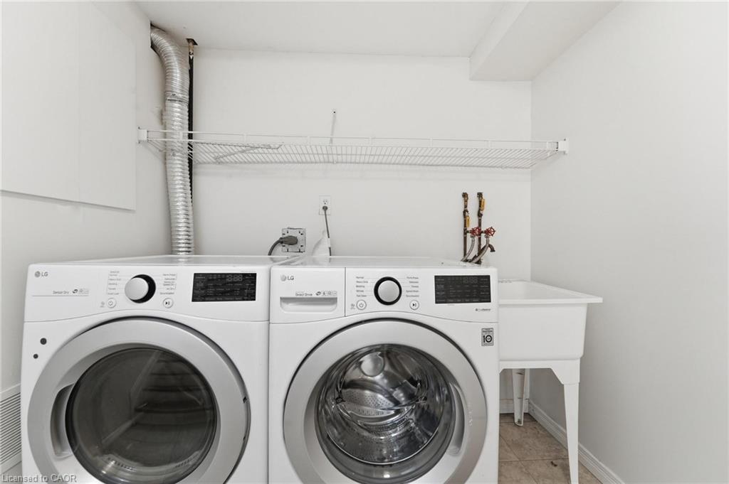 449 Exmoor Street Property Photo 28