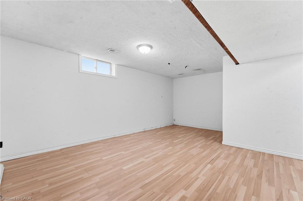 449 Exmoor Street Property Photo 30