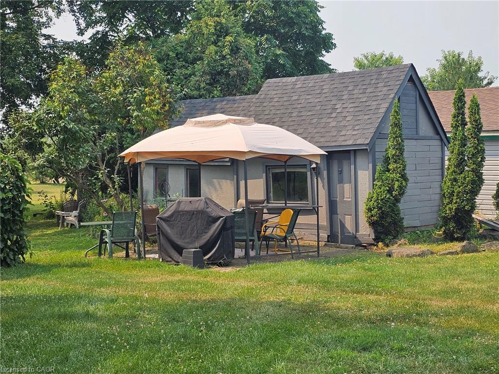 2340 Wilson Street W Property Photo 29