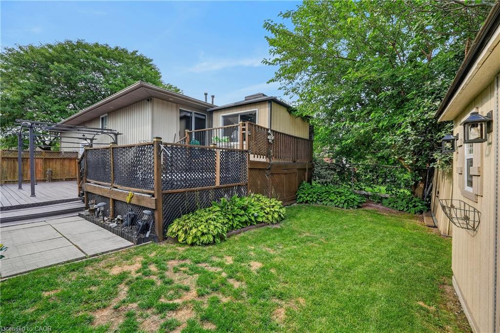 14 Woodeden Road Property Photo 3
