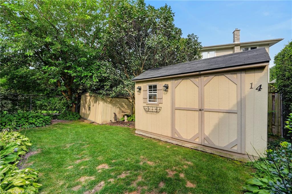 14 Woodeden Road Property Photo 23