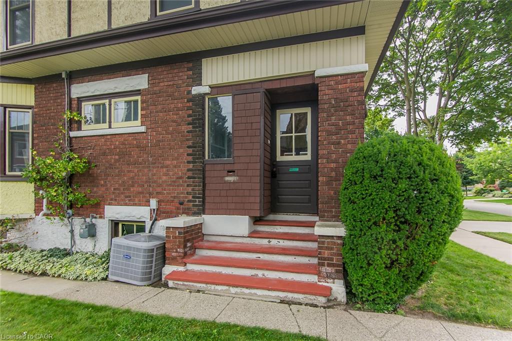 64 Simeon Street Property Photo 5