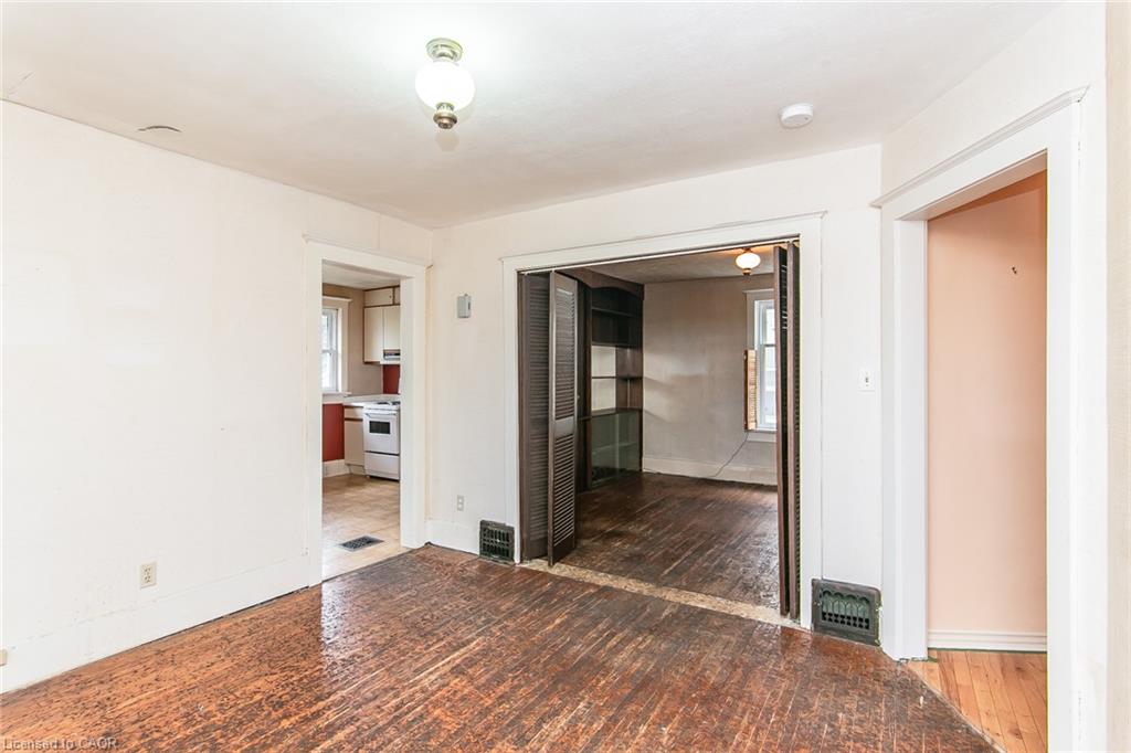 64 Simeon Street Property Photo 10