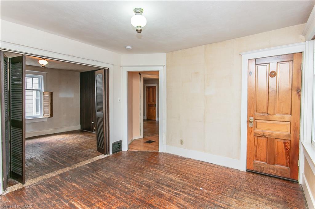 64 Simeon Street Property Photo 11