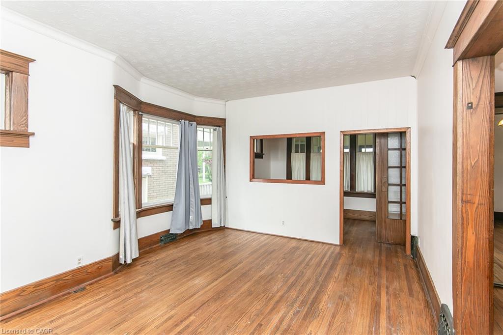 64 Simeon Street Property Photo 28