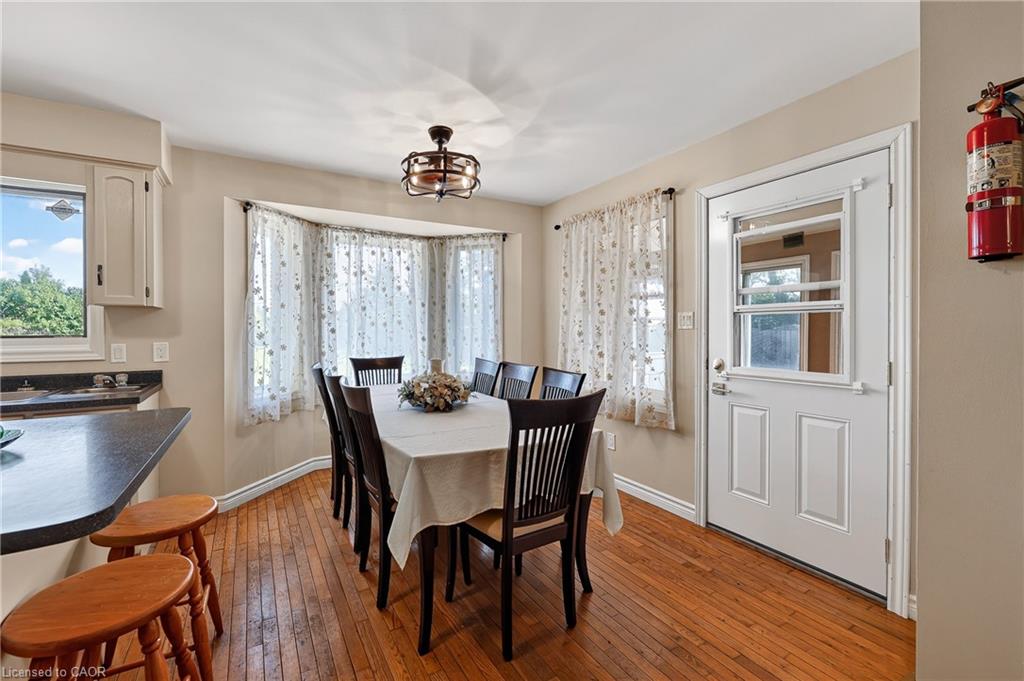 54132 Best Line Property Photo 3