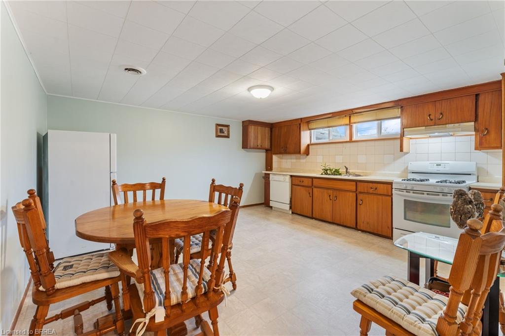 21 Janet Street Property Photo 16