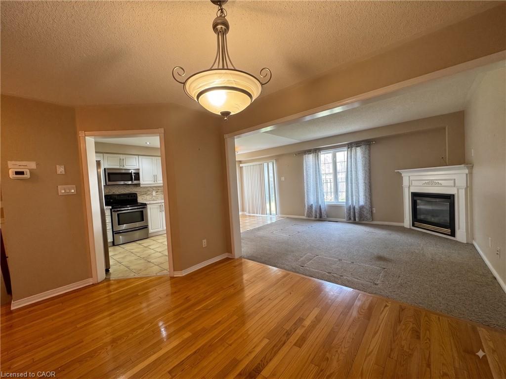 56 Peachleaf Crescent Property Photo 8