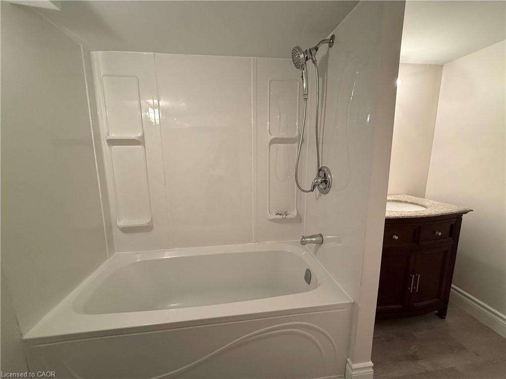 486 Scholfield Avenue N Property Photo 11