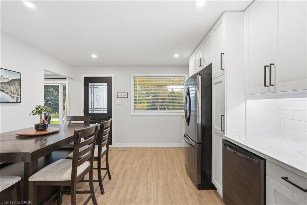 10 Taylor Crescent Property Photo 13