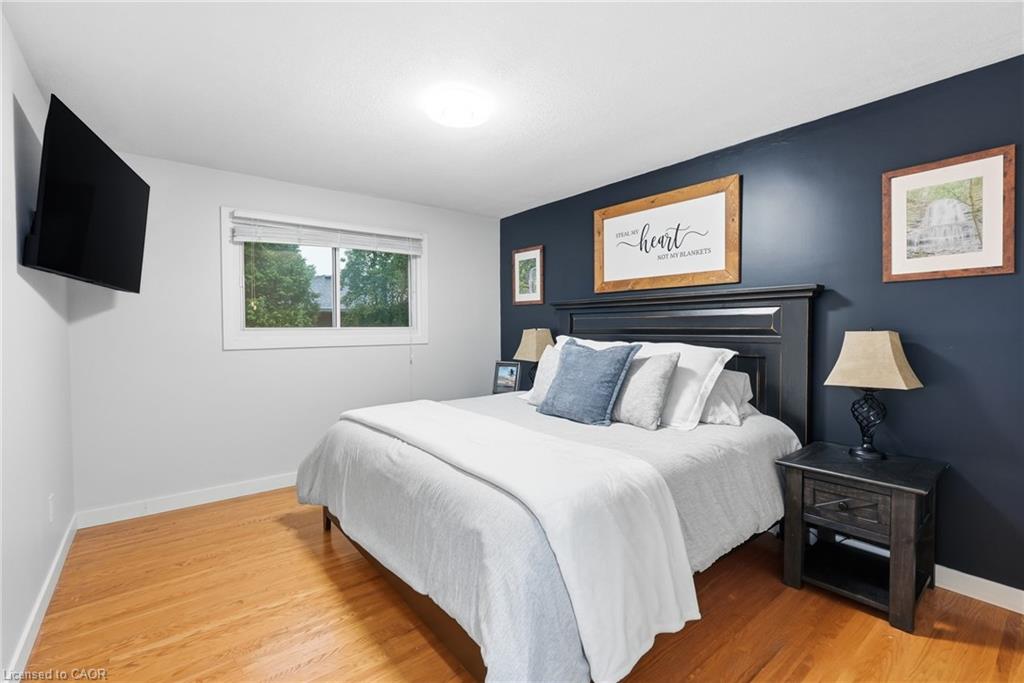 10 Taylor Crescent Property Photo 14