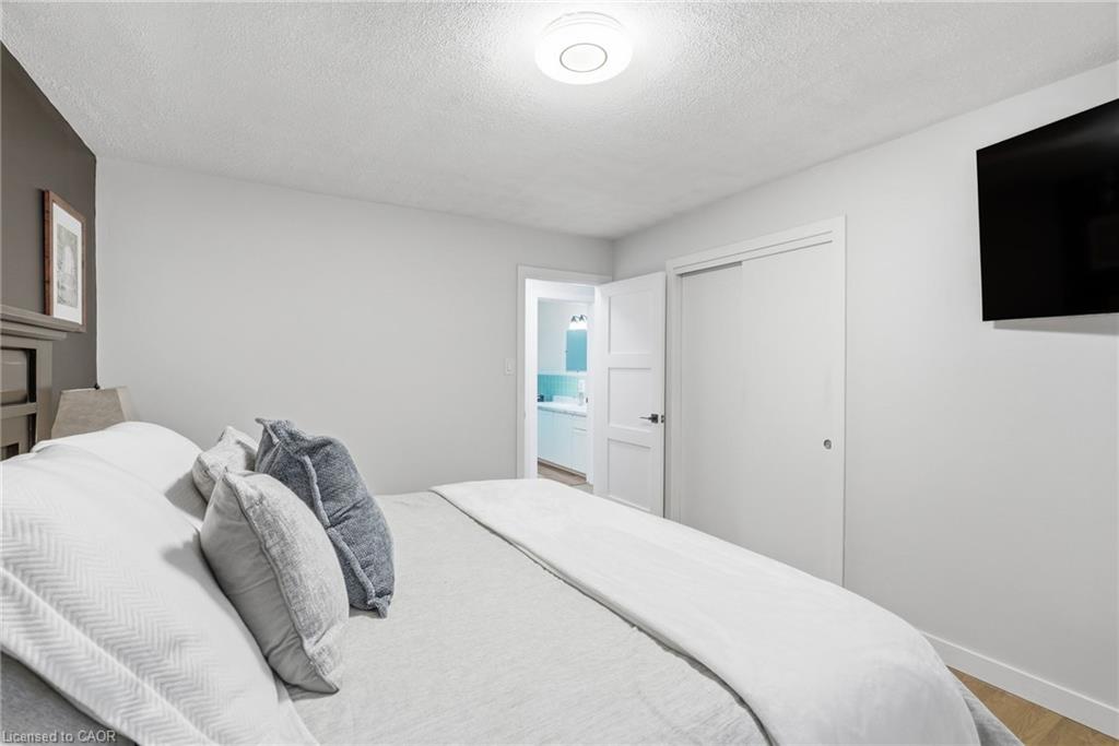 10 Taylor Crescent Property Photo 15