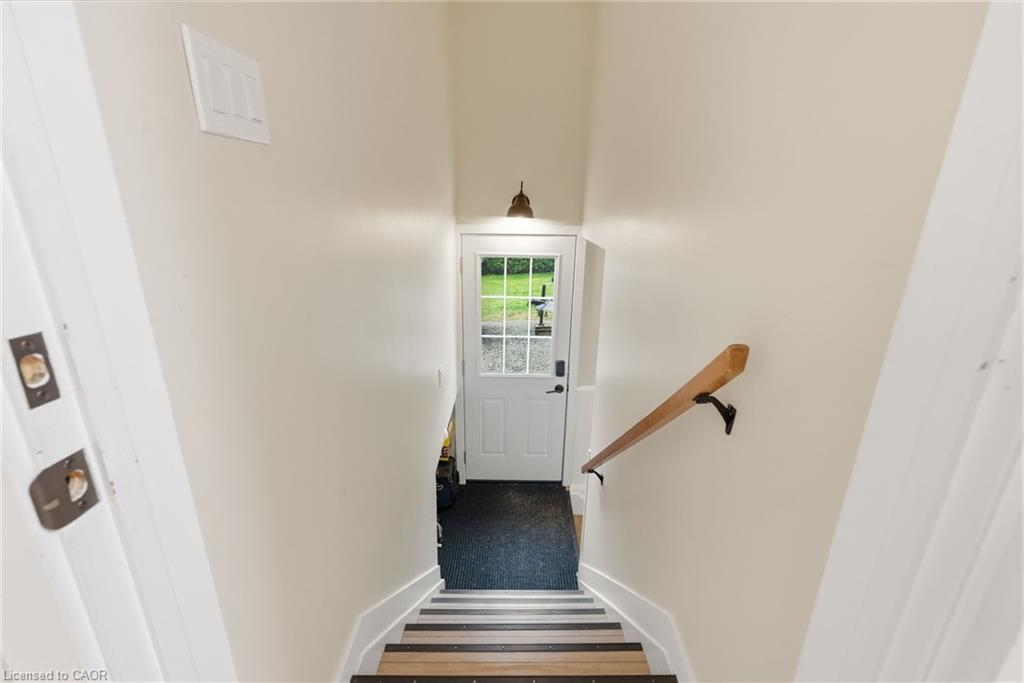 10 Taylor Crescent Property Photo 20