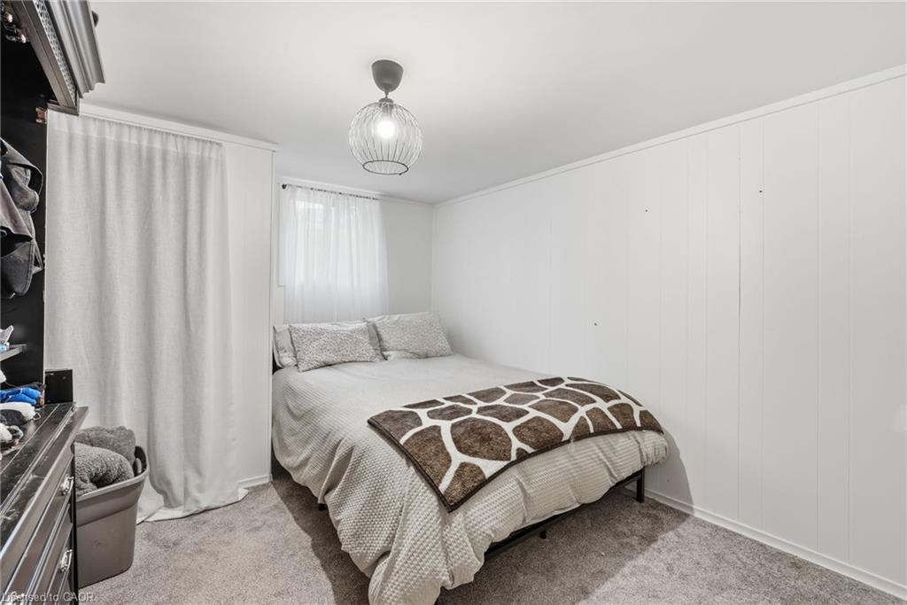 10 Taylor Crescent Property Photo 29