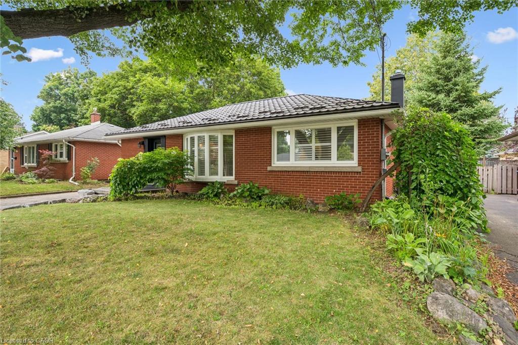 10 Sumac Place Property Photo 4