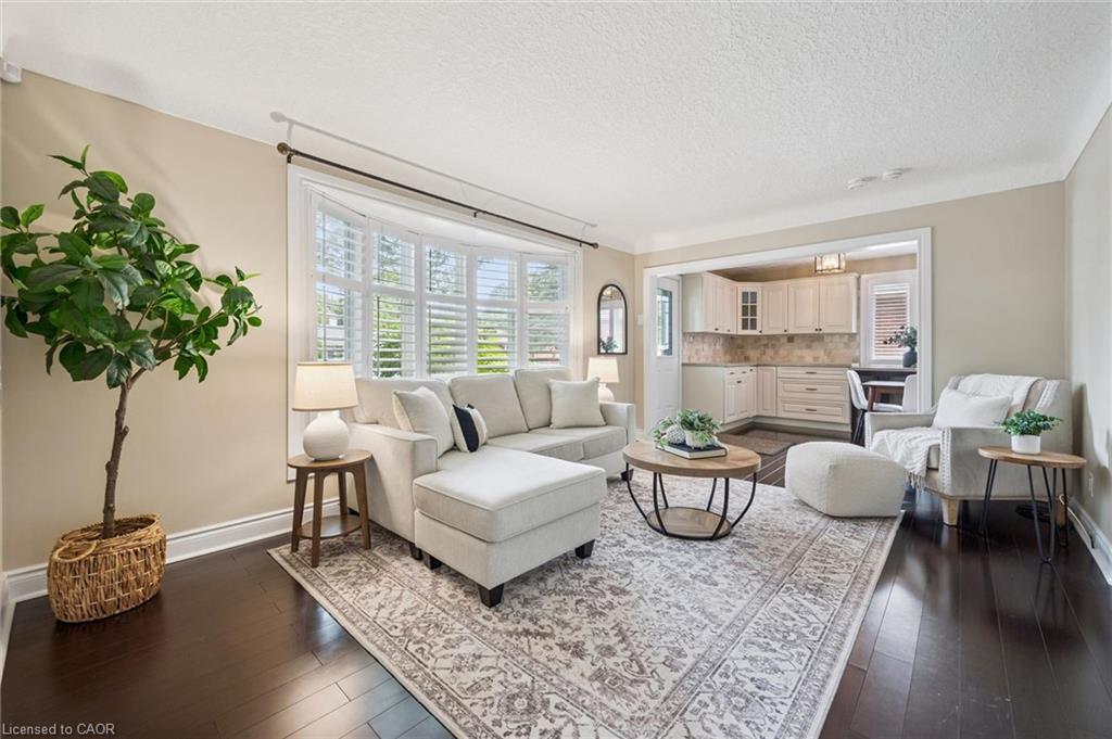 10 Sumac Place Property Photo 17