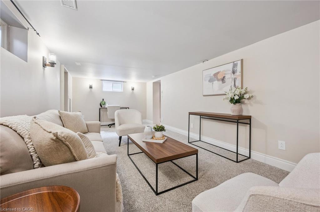 10 Sumac Place Property Photo 30