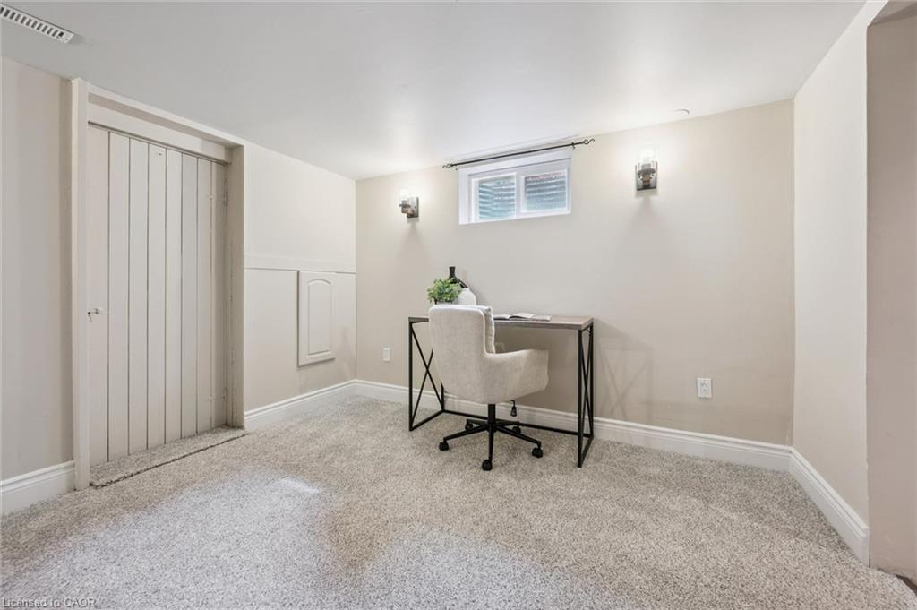 10 Sumac Place Property Photo 32
