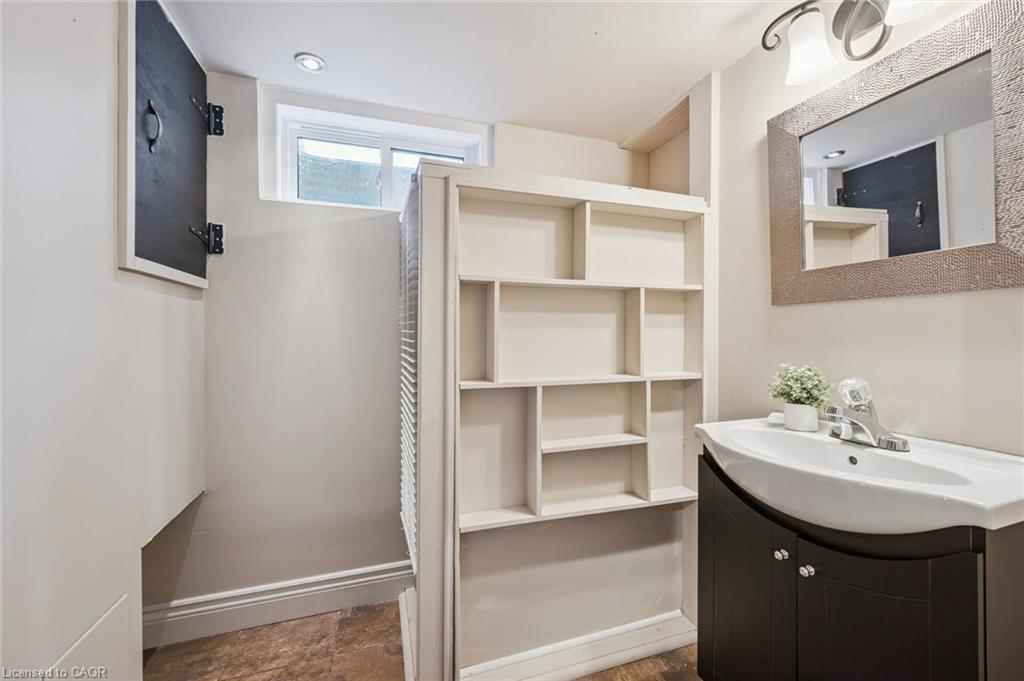 10 Sumac Place Property Photo 35