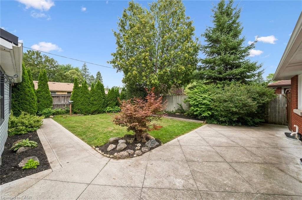 10 Sumac Place Property Photo 37