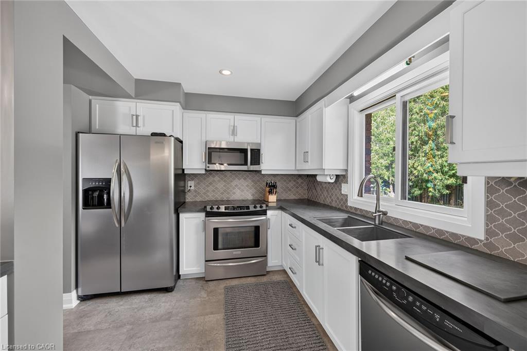 306 Lanark Street Property Photo 16