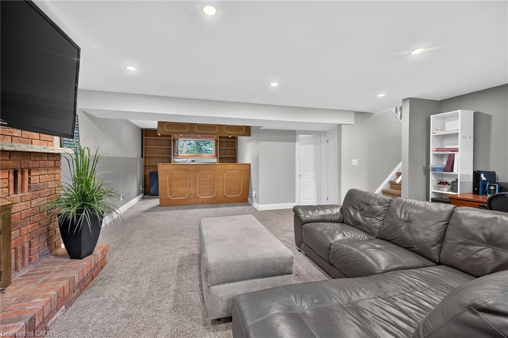306 Lanark Street Property Photo 35