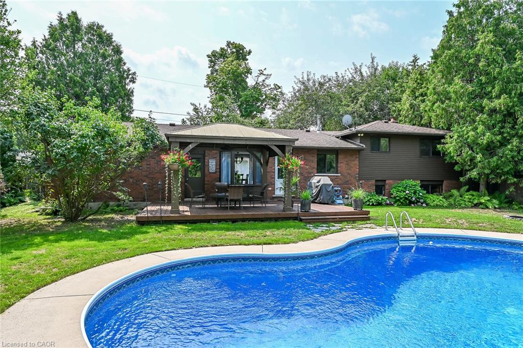 306 Lanark Street Property Photo 43