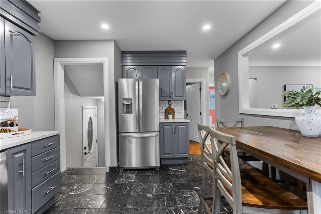 62 Randall Avenue Property Photo 6