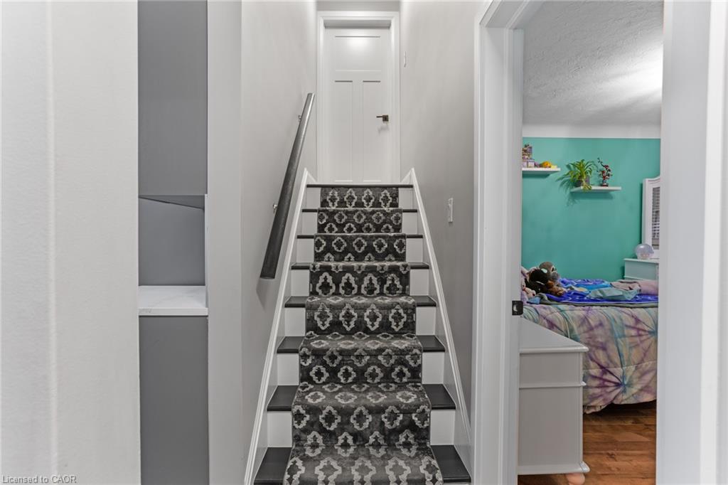 62 Randall Avenue Property Photo 15