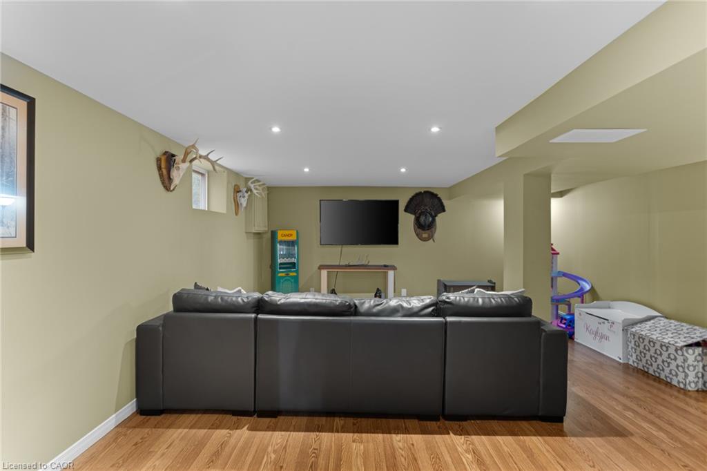 62 Randall Avenue Property Photo 18