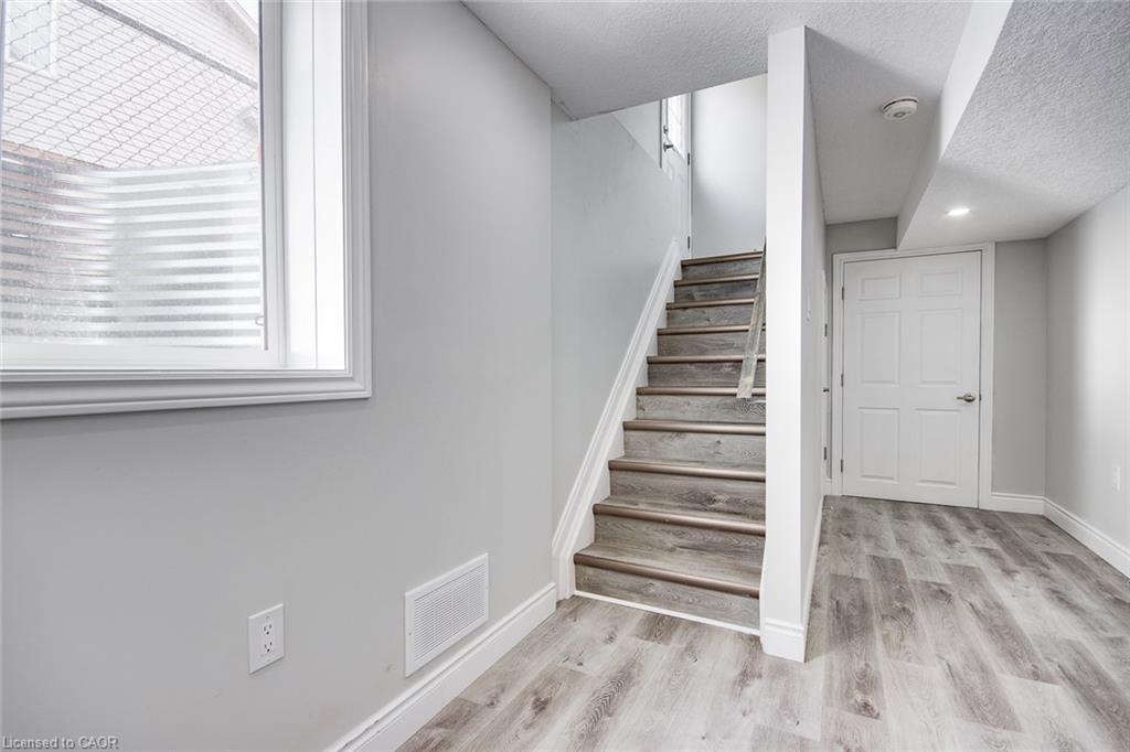 110 Commonwealth Street Property Photo 5