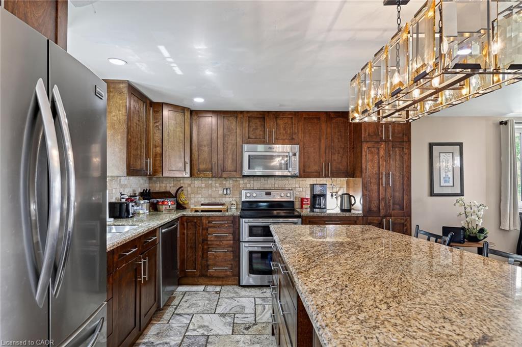 3120 Highway #3 W Property Photo 10