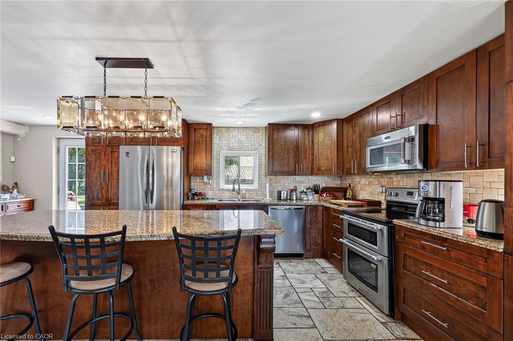 3120 Highway #3 W Property Photo 11