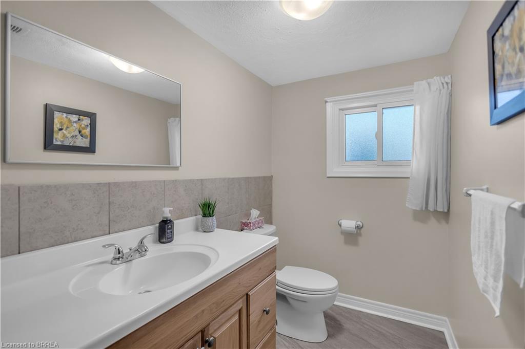 60 Brown Avenue Property Photo 34