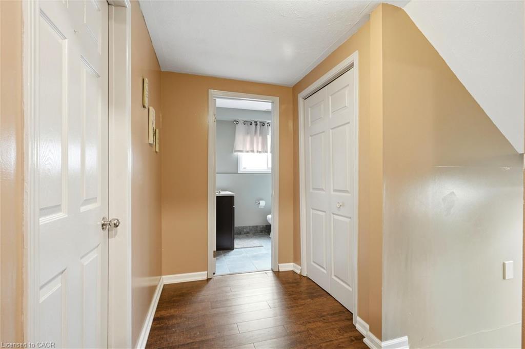 18 Anne Court Property Photo 13
