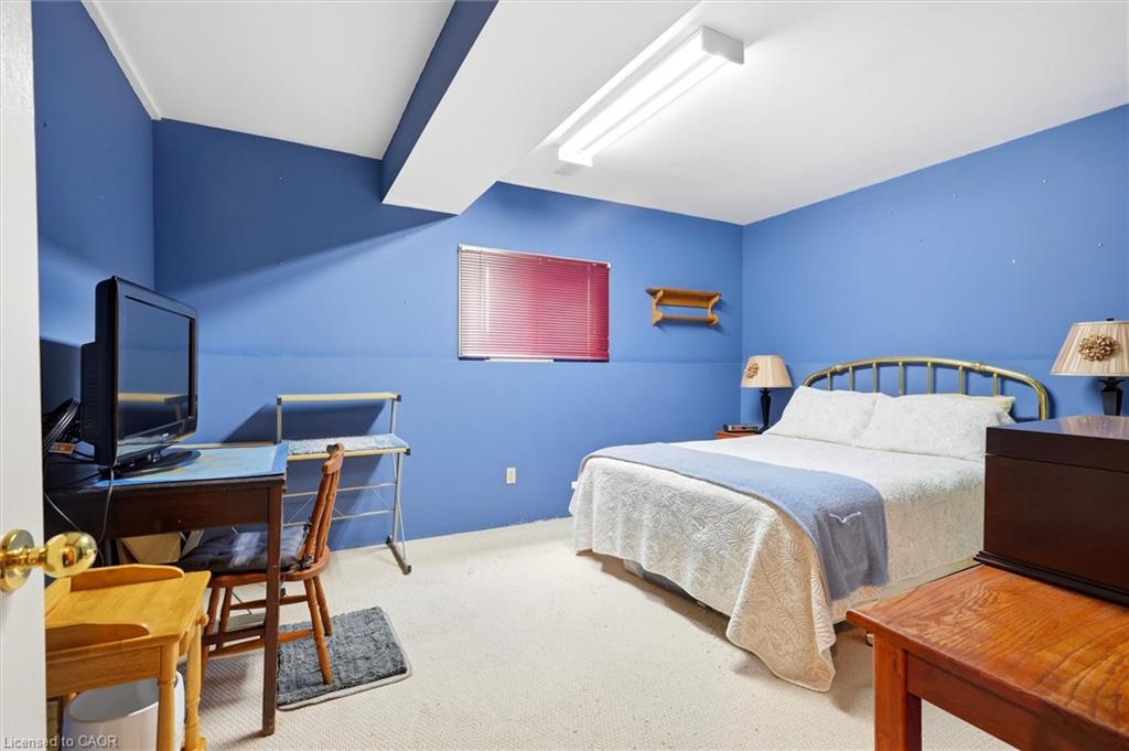 18 Anne Court Property Photo 15