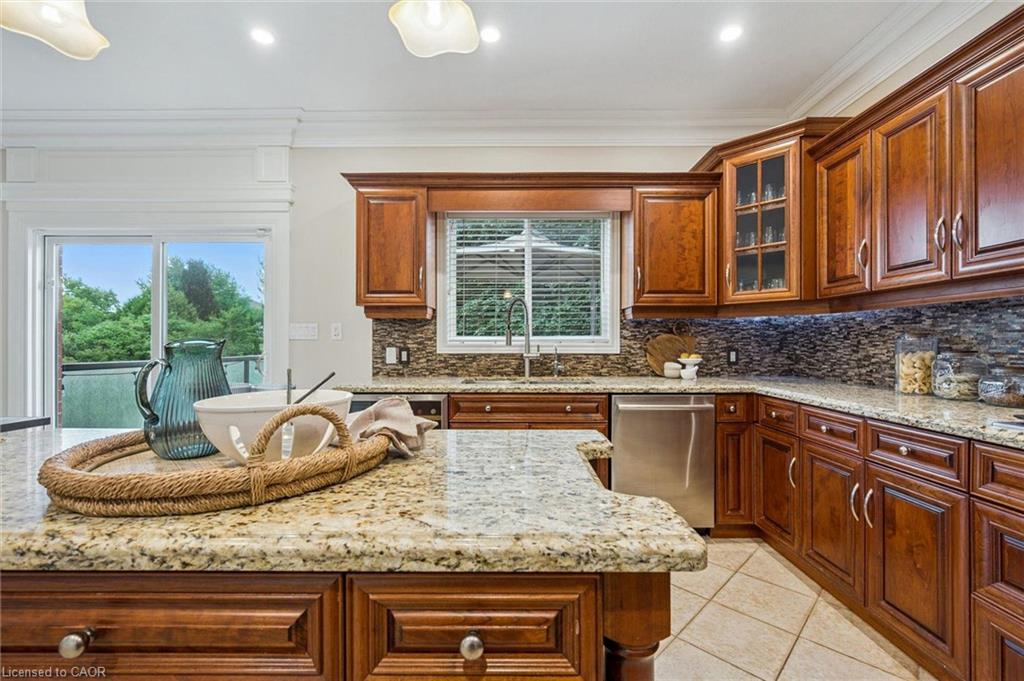 34 Whetstone Crescent Property Photo 17