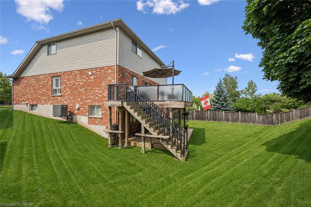 34 Whetstone Crescent Property Photo 39
