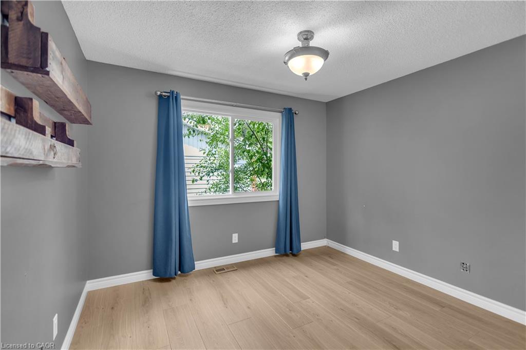 218 Northumberland Street Property Photo 22